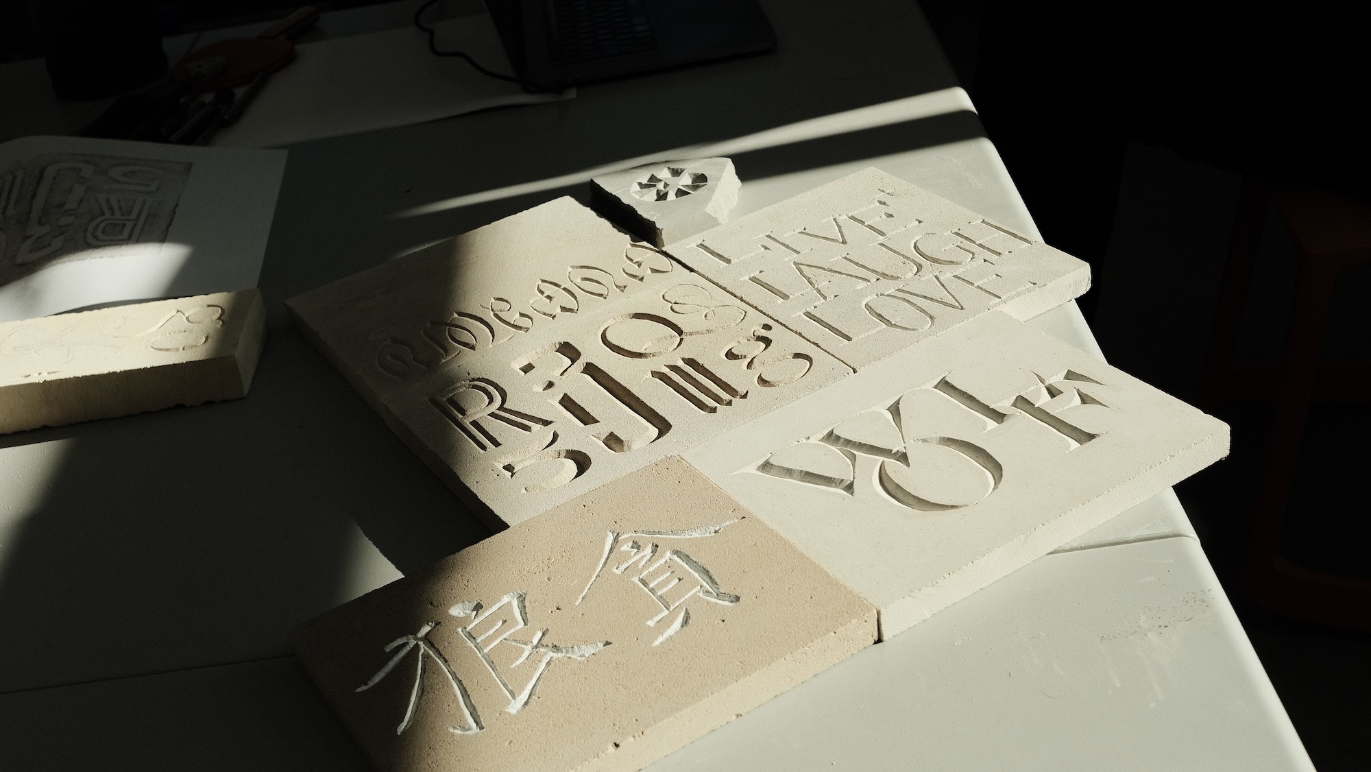 ストーンカービングの作品